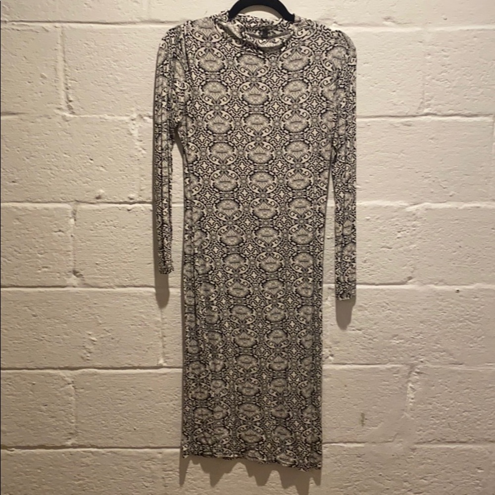 Long sleeve dress